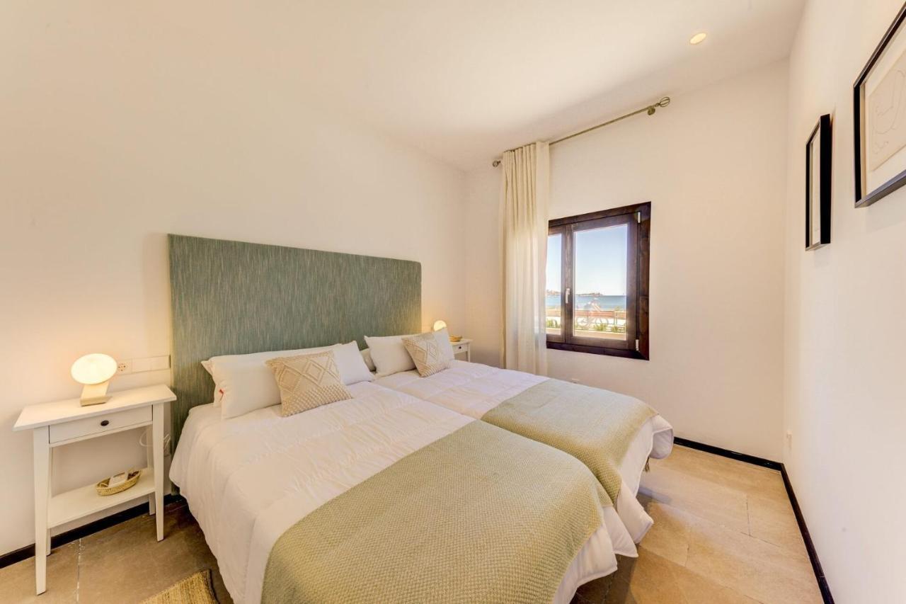 Beach Villa Silver By Sealand Villas Port de Pollenca Bagian luar foto